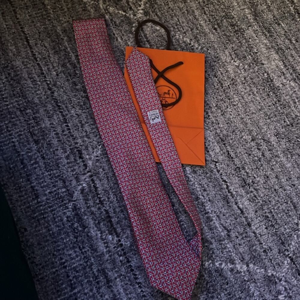 🗽🩶Hermès Men’s Tie